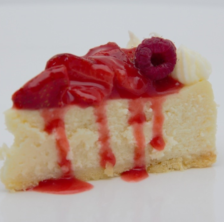 Cheesecake de Fresas Horneado y Masa Quebrada